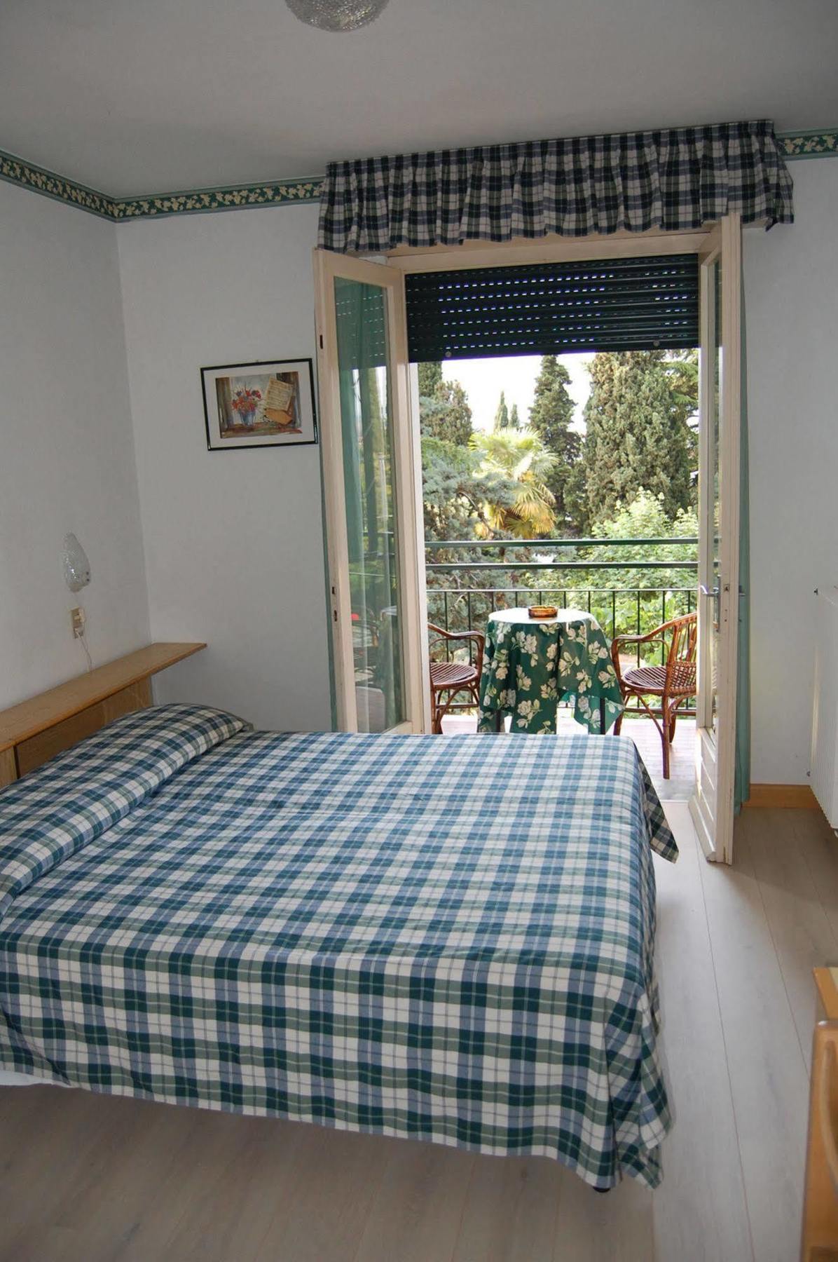 Hotel Stella Alpina Malcesine Eksteriør bilde